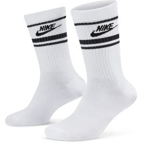 Nike Sportswear Everyday Essential Crew Socks x 3