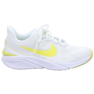 Nike Star Runner 4 Big Kids Running Shoes DX7615-101